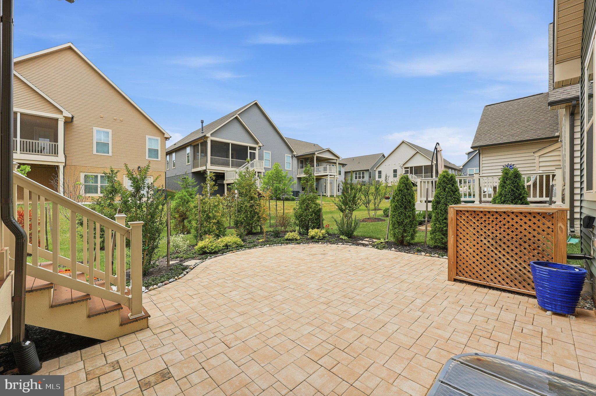 BLOOMFIELDS - Residential