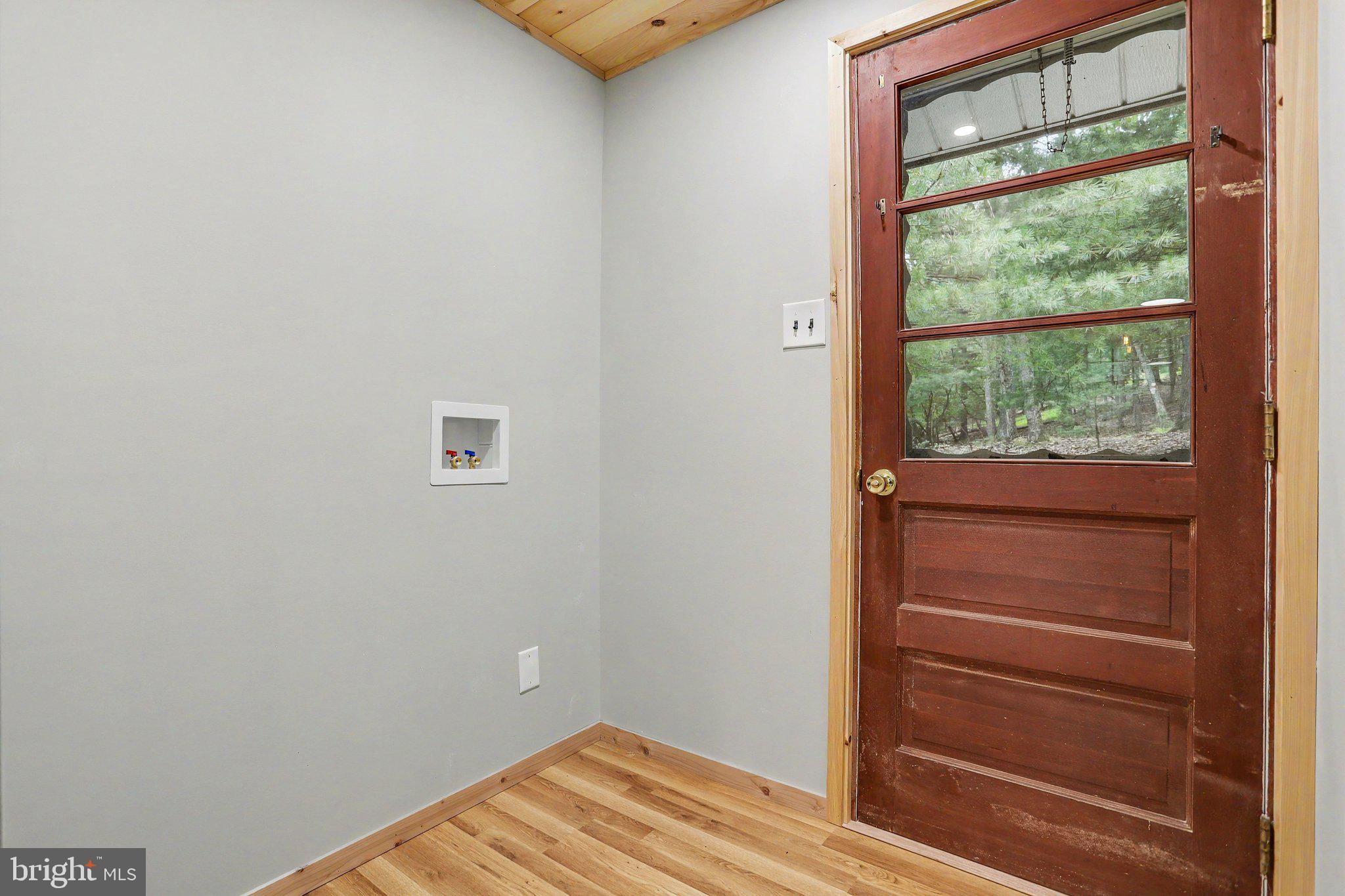 CALEDONIA ACRES - Residential