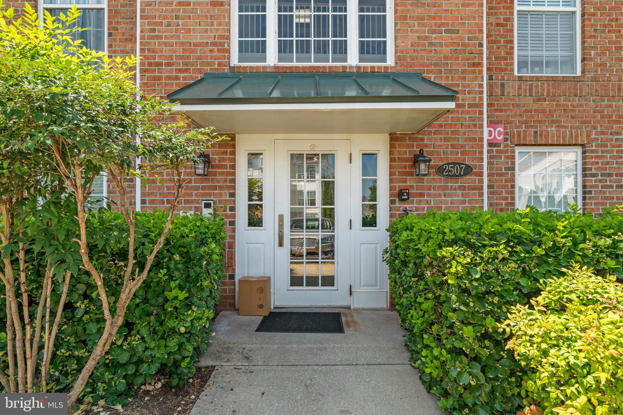 ECHO GLEN - Residential