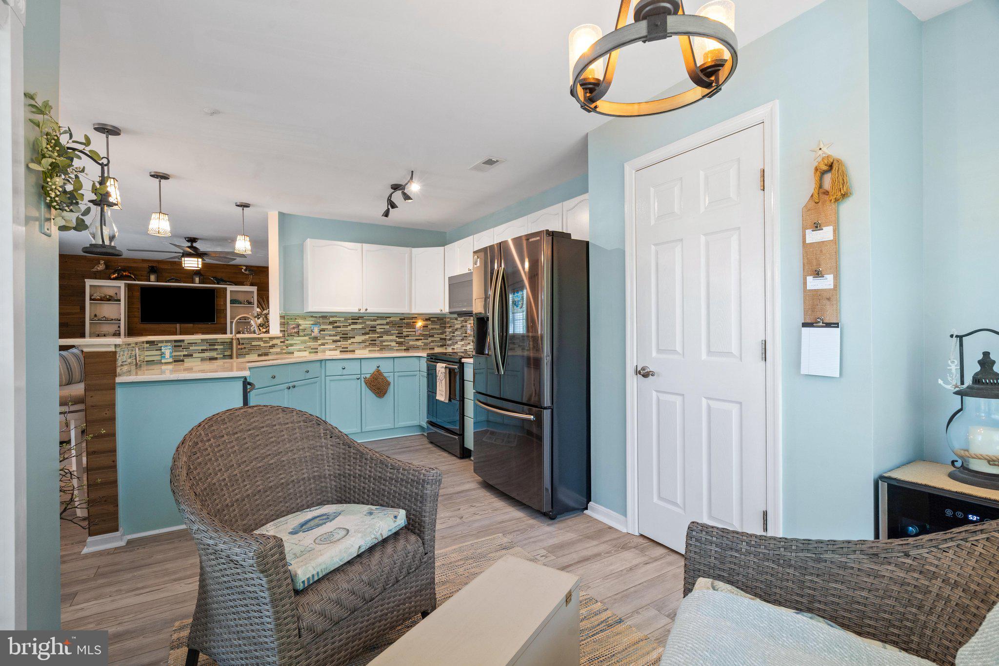 ECHO GLEN - Residential