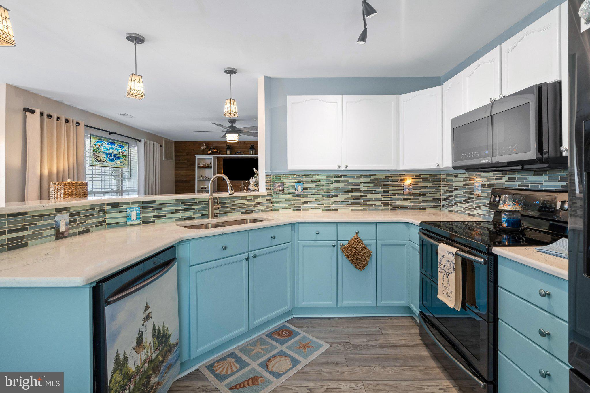 ECHO GLEN - Residential