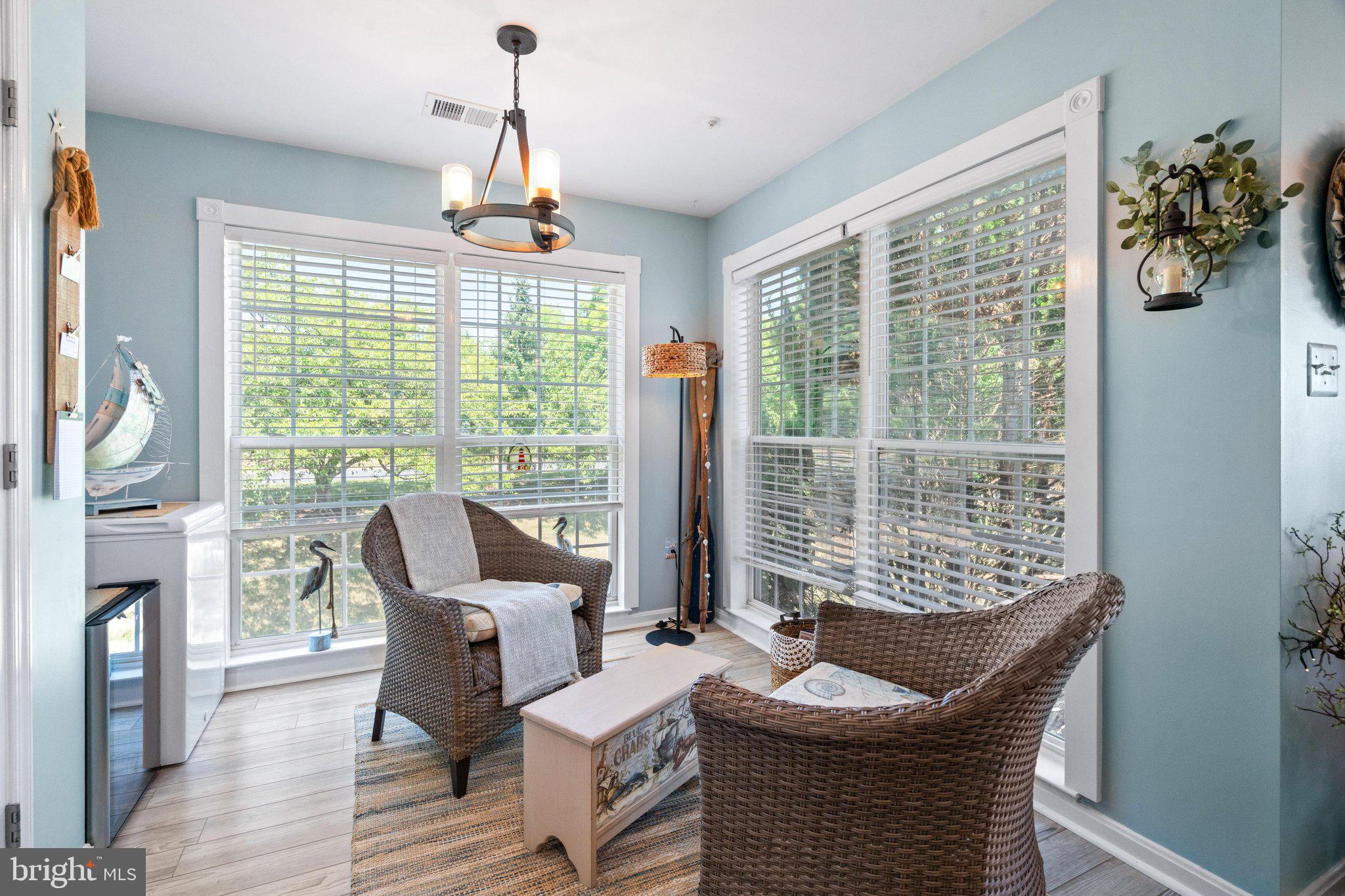 ECHO GLEN - Residential