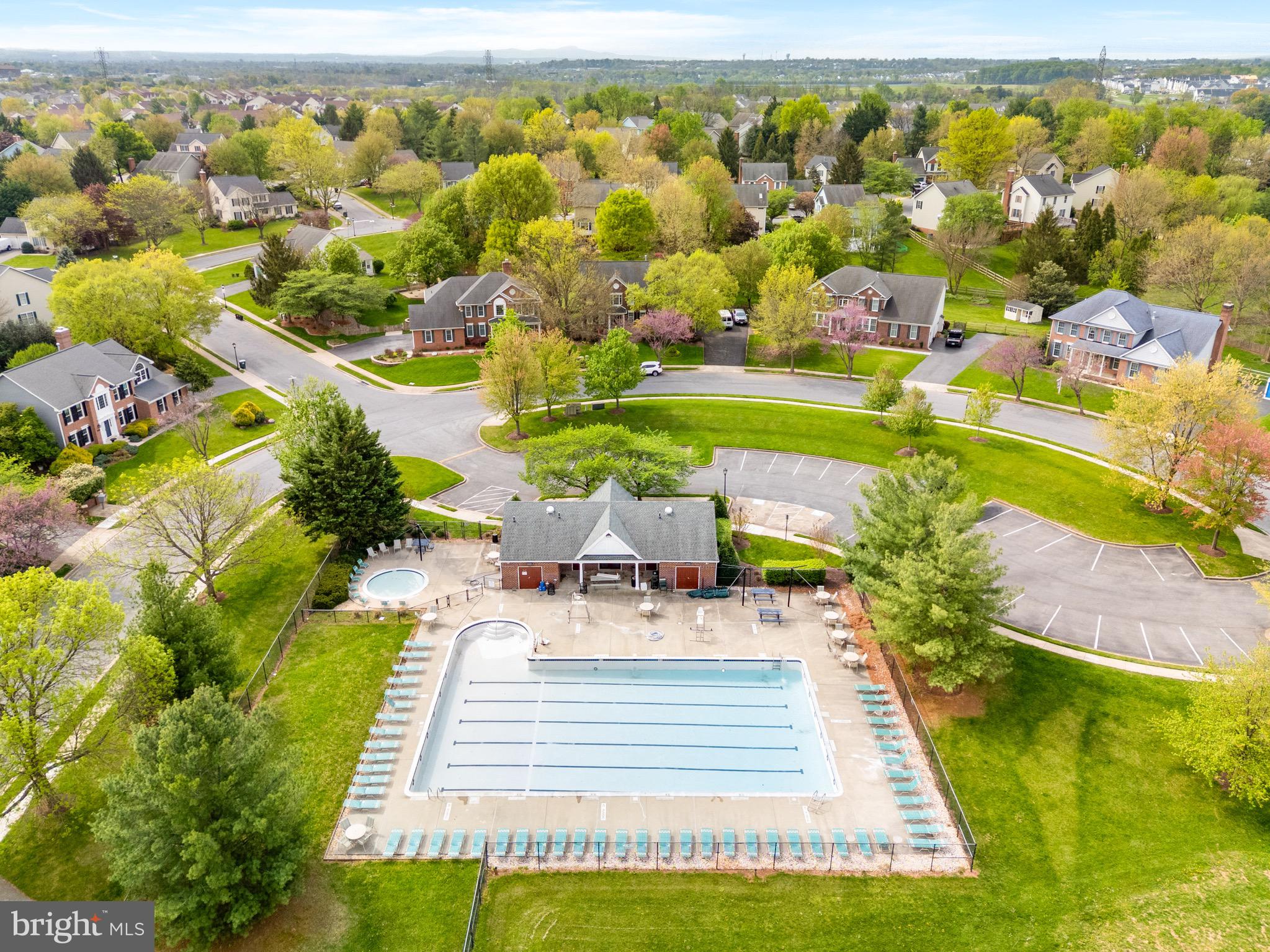 ECHO GLEN - Residential