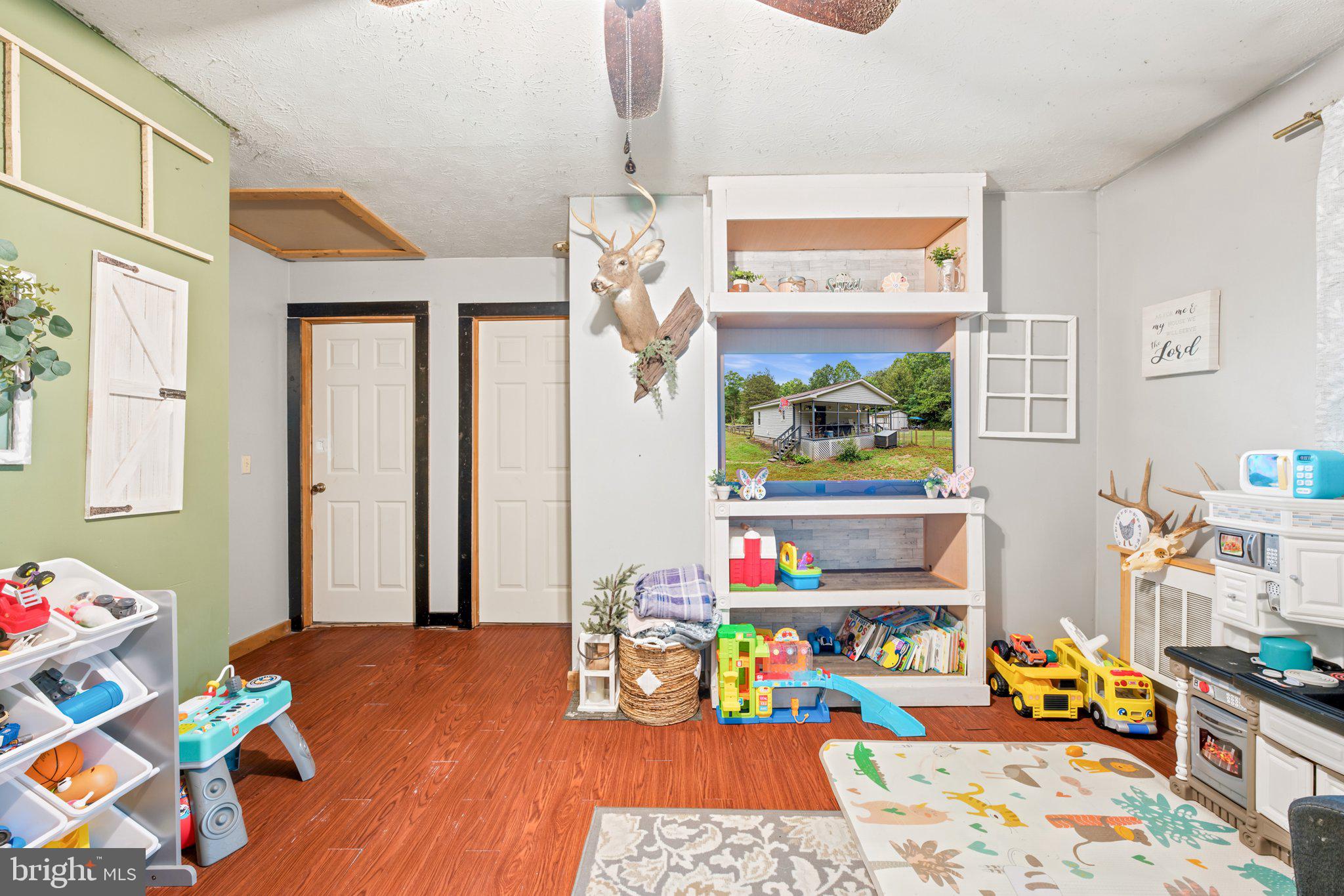 RITTERS HIDDEN VALLEY - Residential