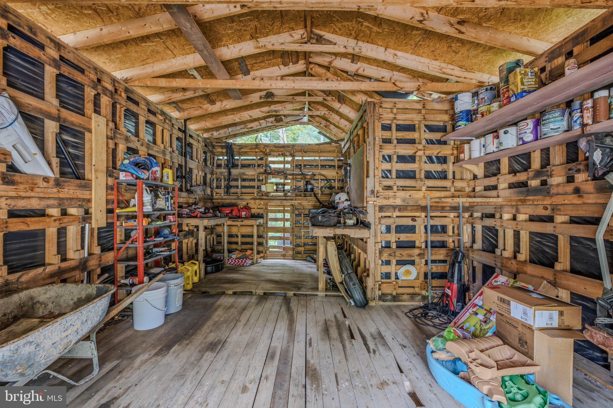 RITTERS HIDDEN VALLEY - Residential