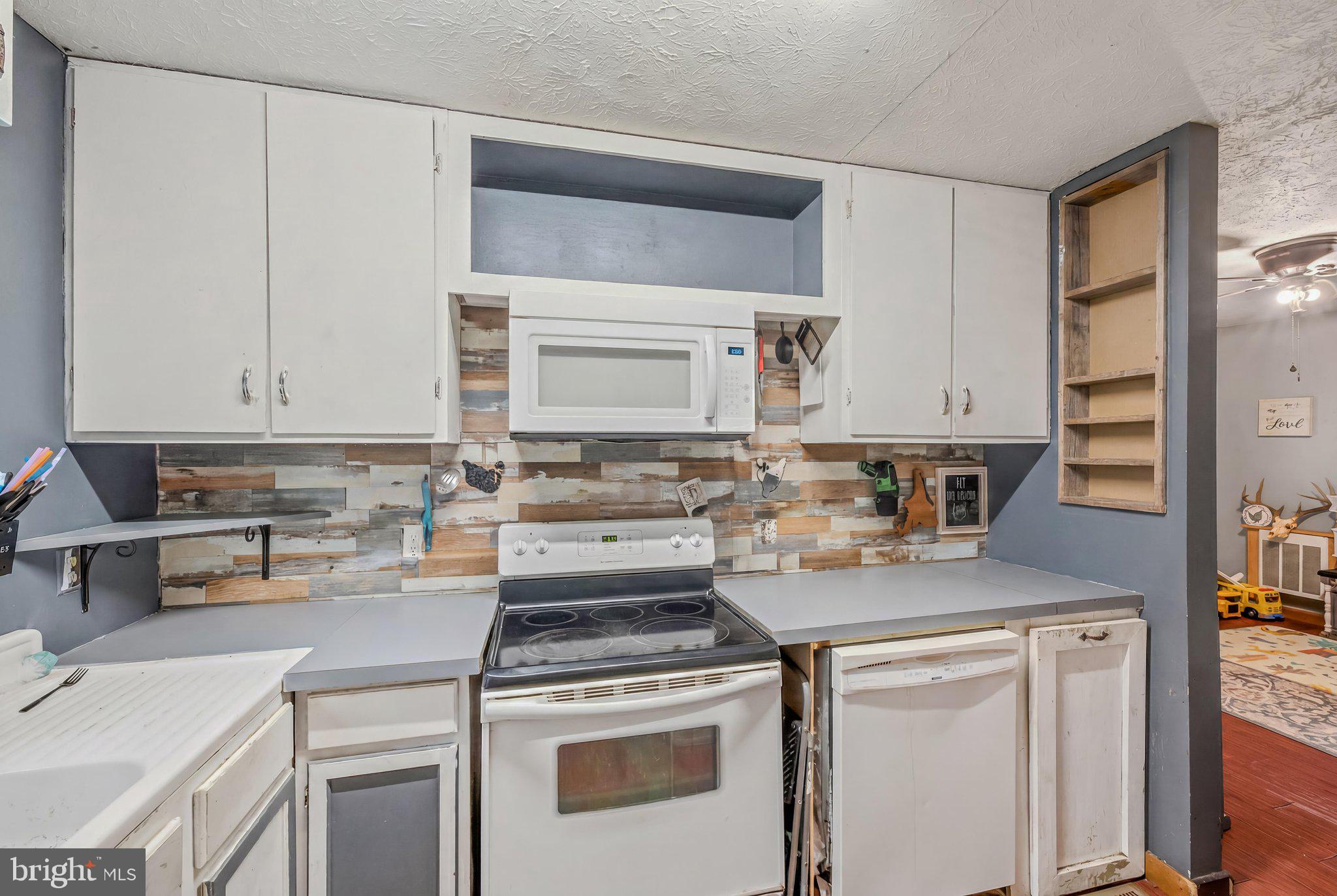 RITTERS HIDDEN VALLEY - Residential
