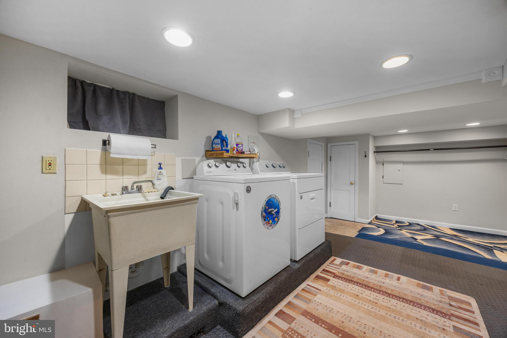 RELAY - Residential