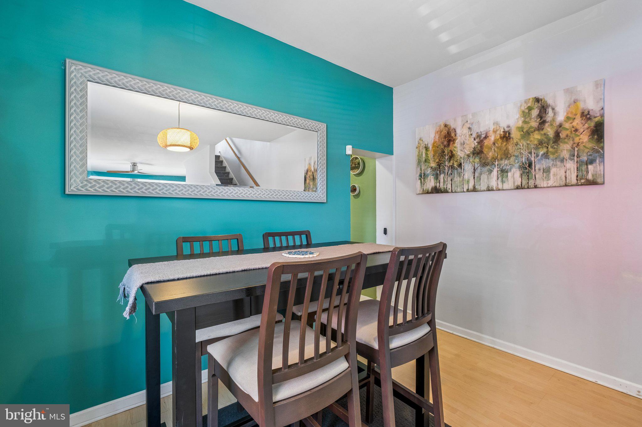 PORT RICHMOND - Residential