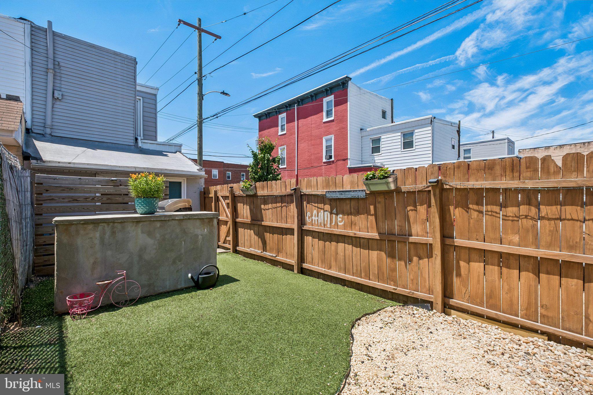 PORT RICHMOND - Residential