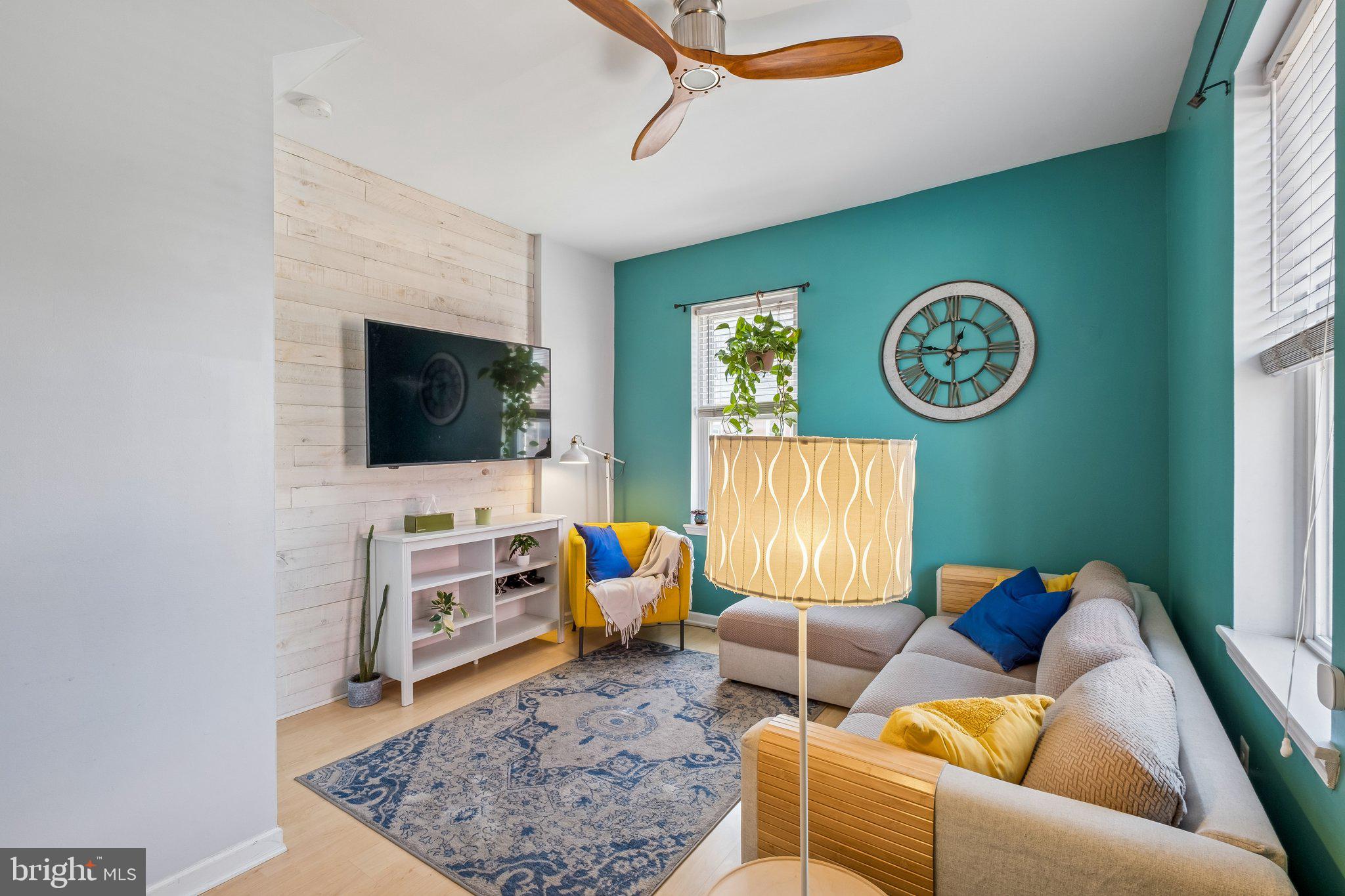 PORT RICHMOND - Residential