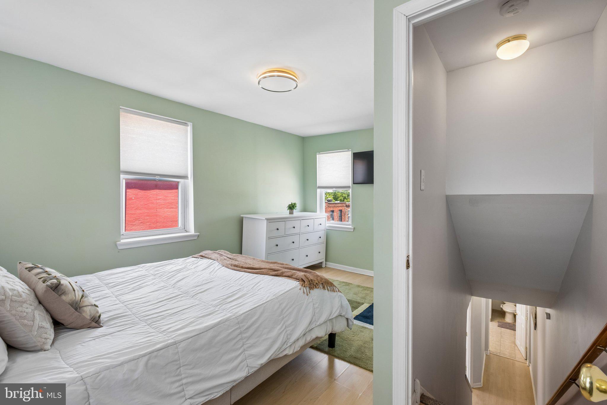 PORT RICHMOND - Residential