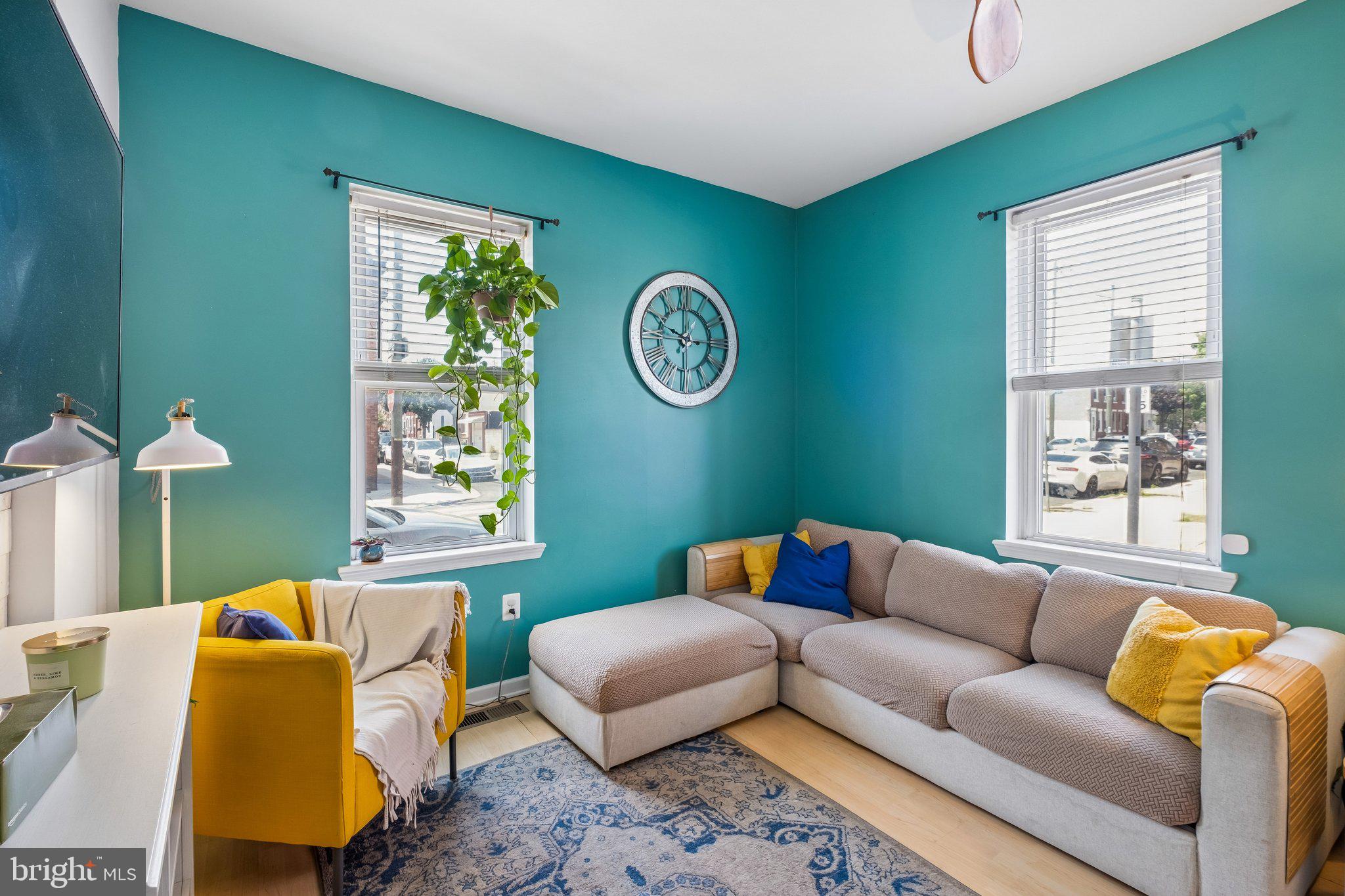 PORT RICHMOND - Residential