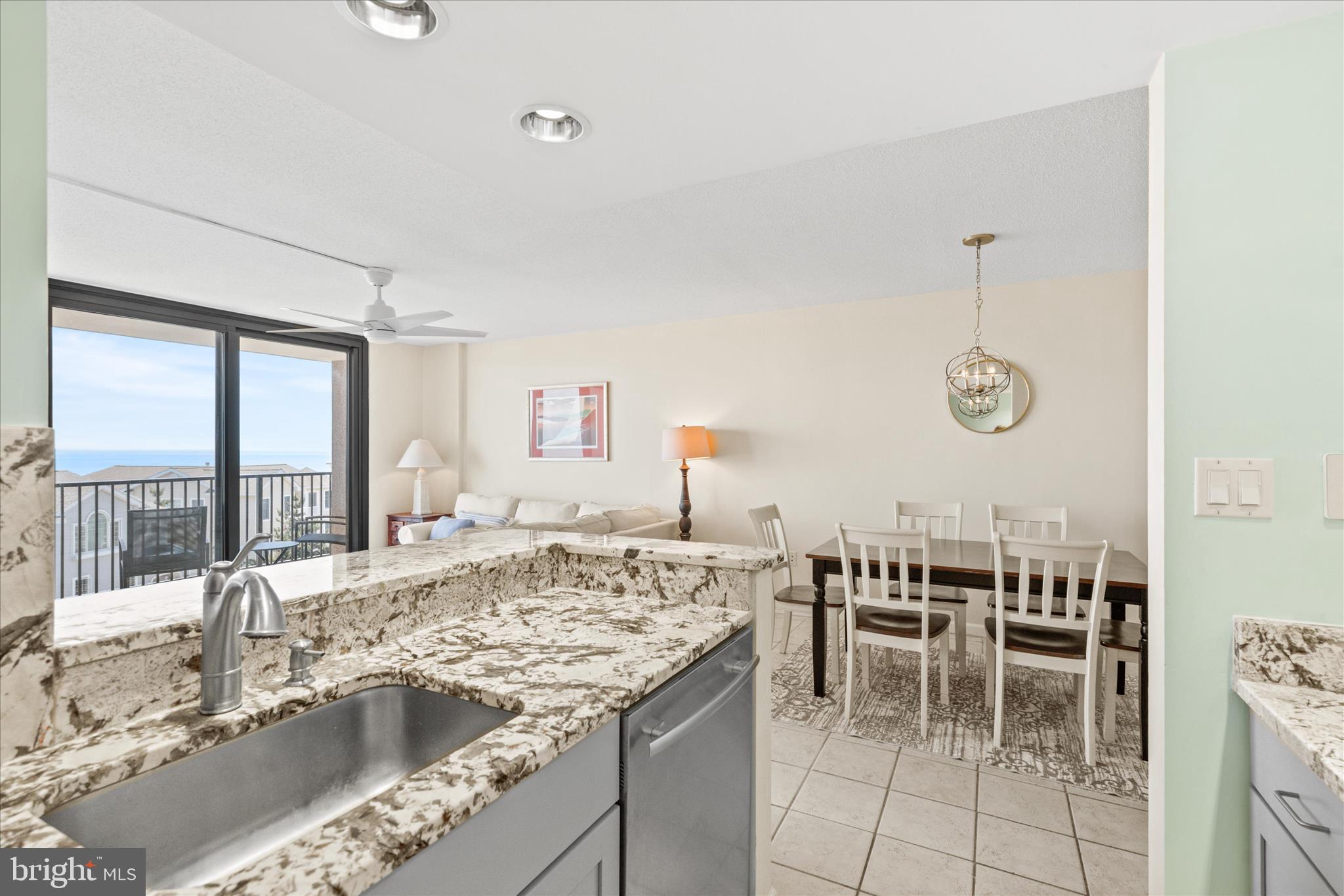 SEA COLONY EAST - Residential