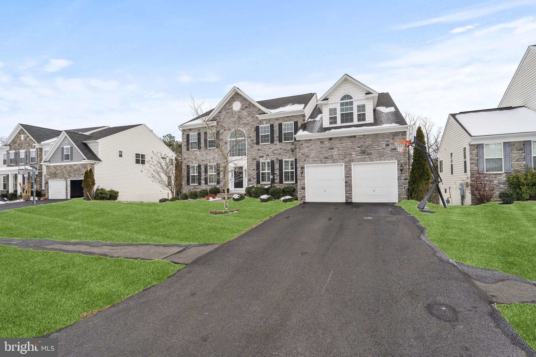 LENAH WOODS - Residential