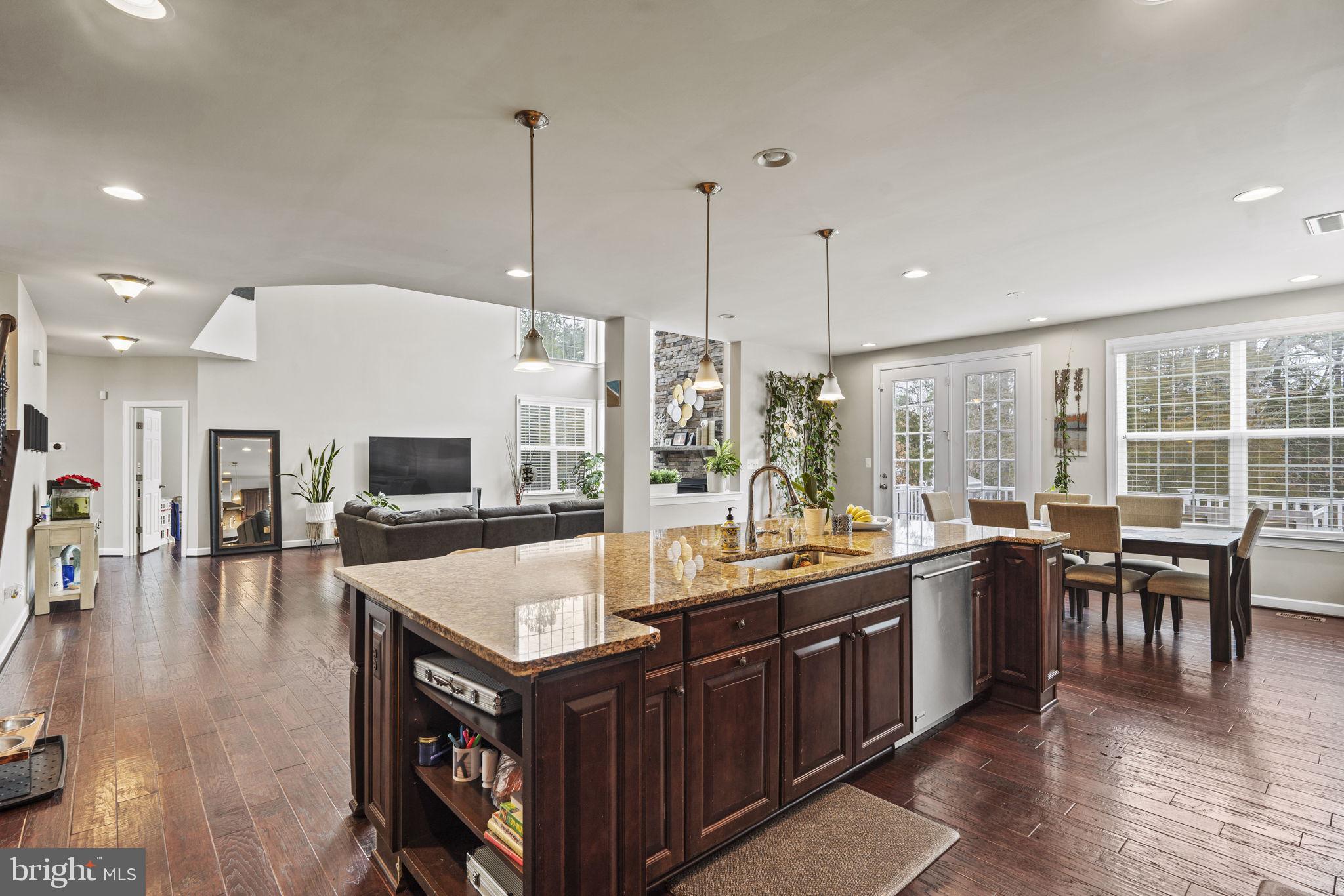 LENAH WOODS - Residential