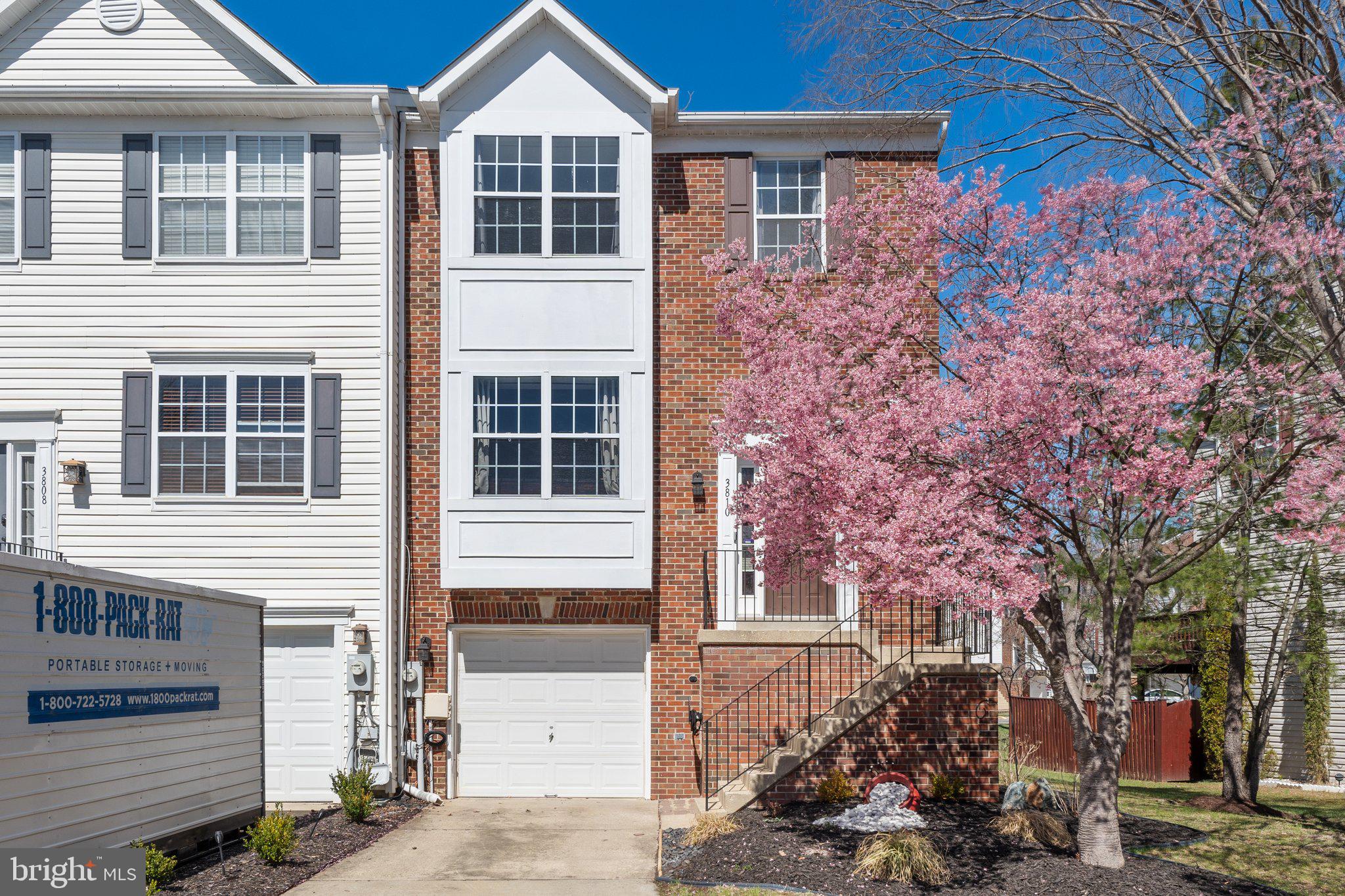 PIN OAK VILLAGE - Residential Lease