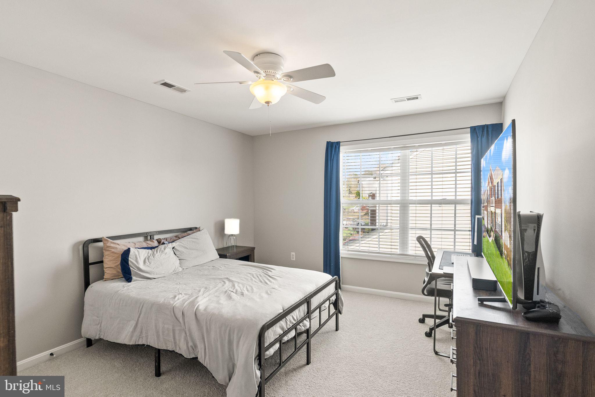BRIDLEWOOD MANOR - Residential