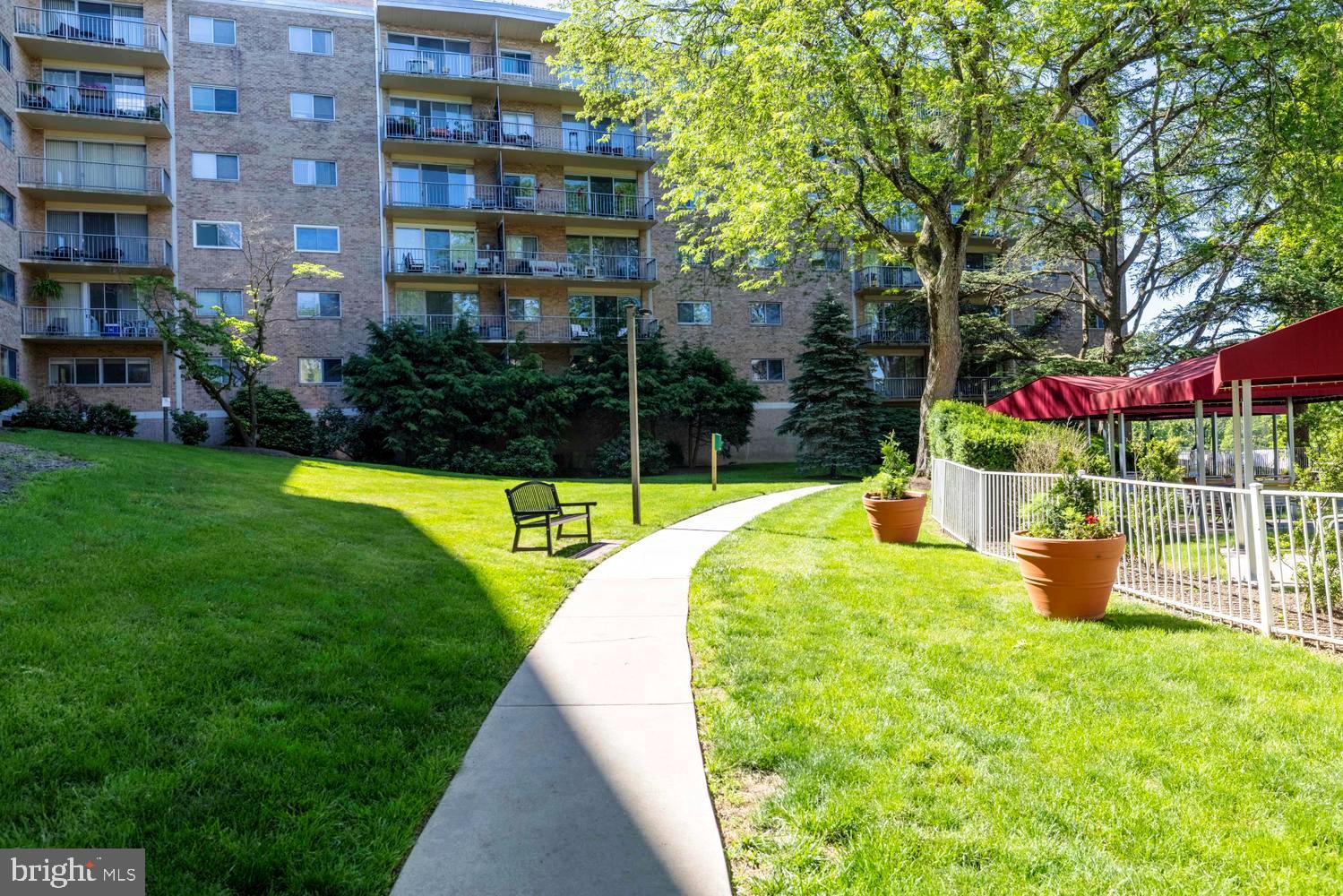 BEAVER HILL - Residential