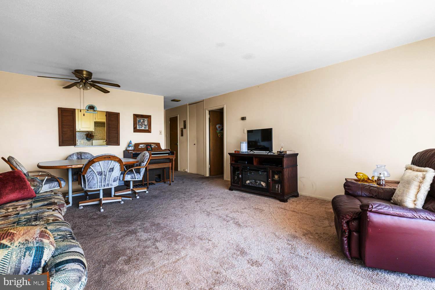 BEAVER HILL - Residential