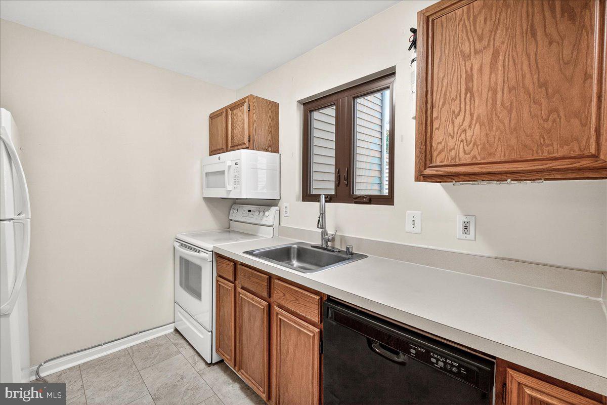 AUDUBON TERRACE VILLAS - Residential