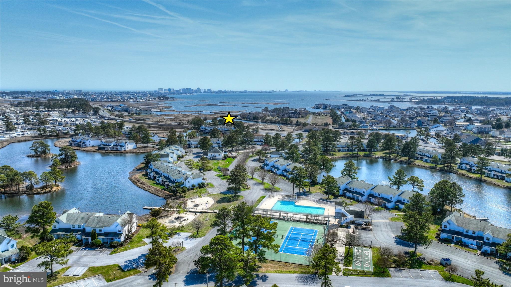 MALLARD LAKES - Residential