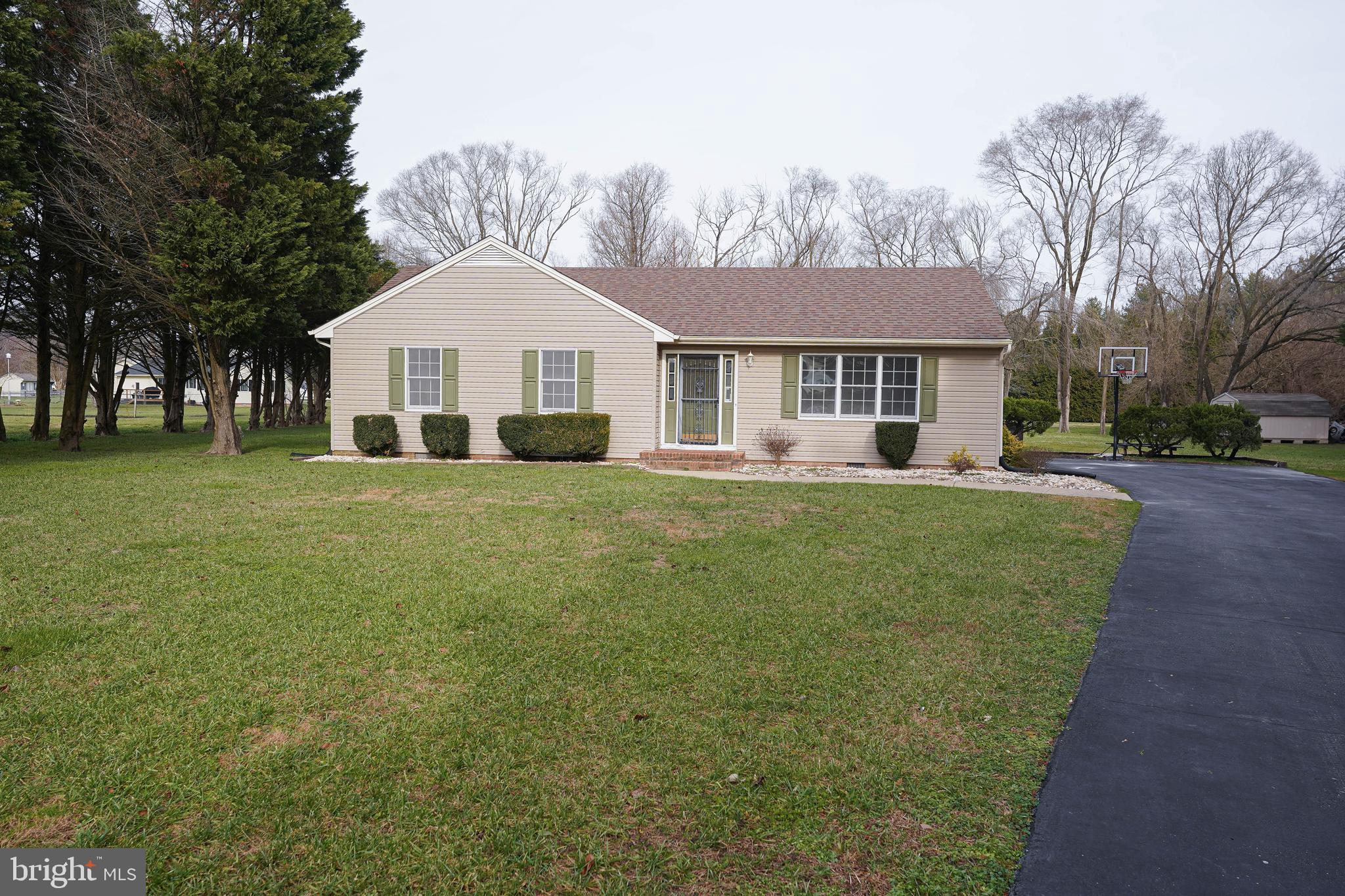KING WILLIAMS COURT - Residential Lease