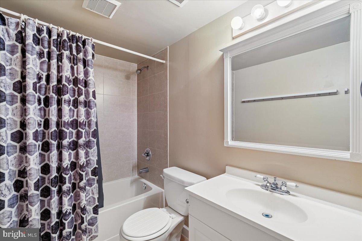 CLARKSBURG RIDGE - Residential