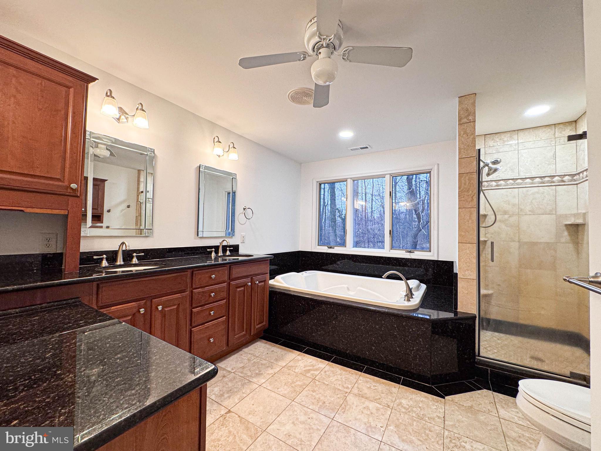 CRANBERRY WOODS - Residential