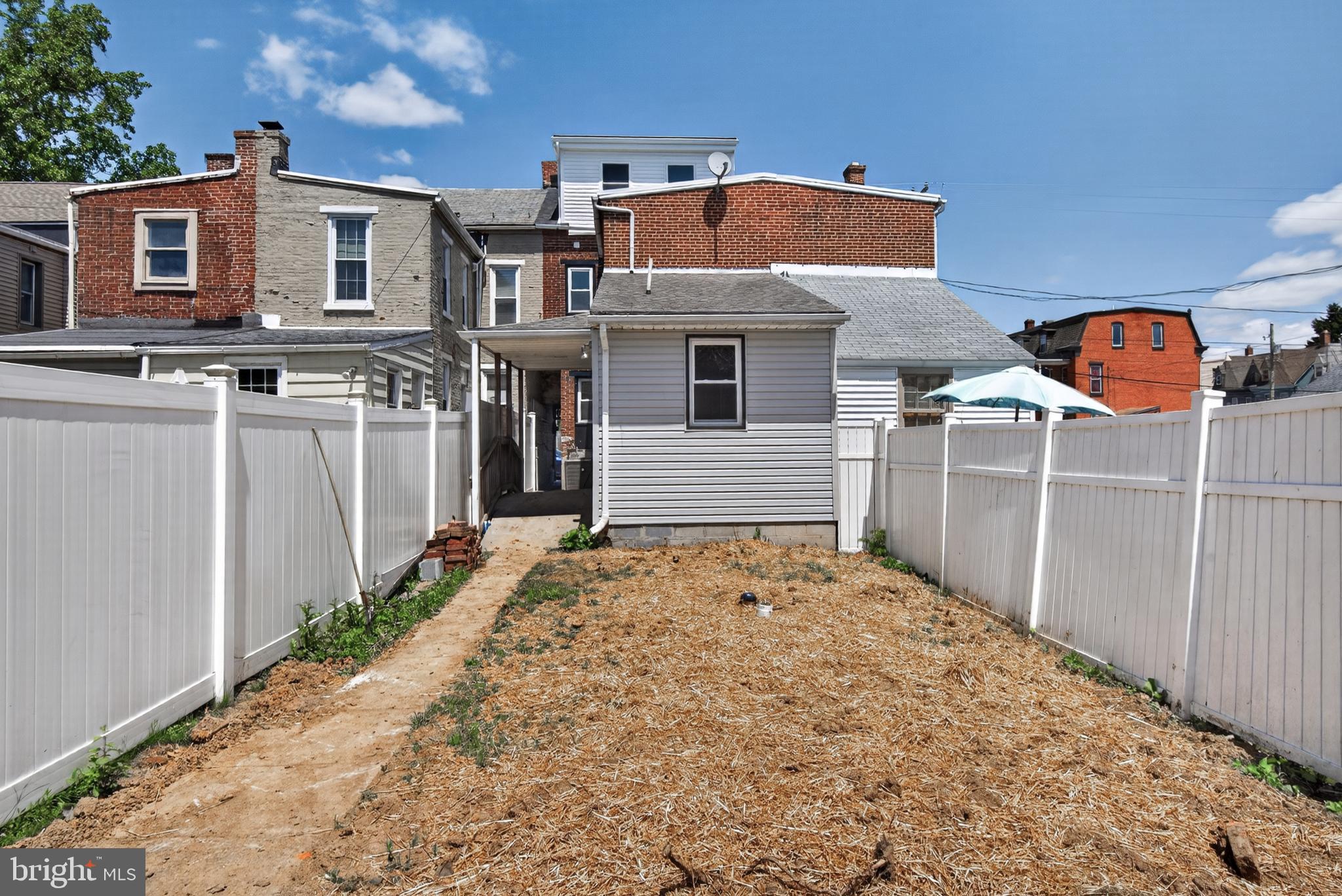 COLUMBIA BOROUGH - Residential