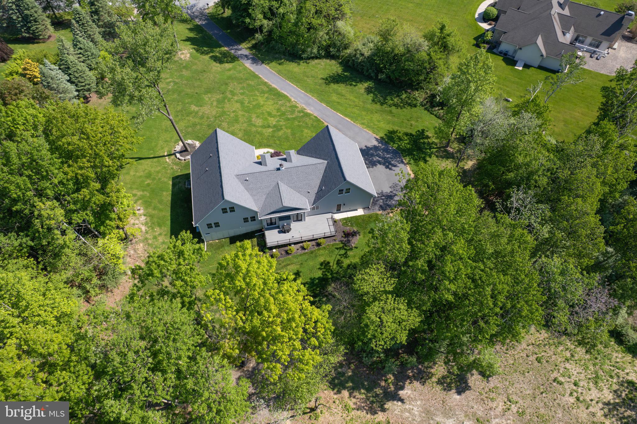WOODLAND HILLS EST. - Residential