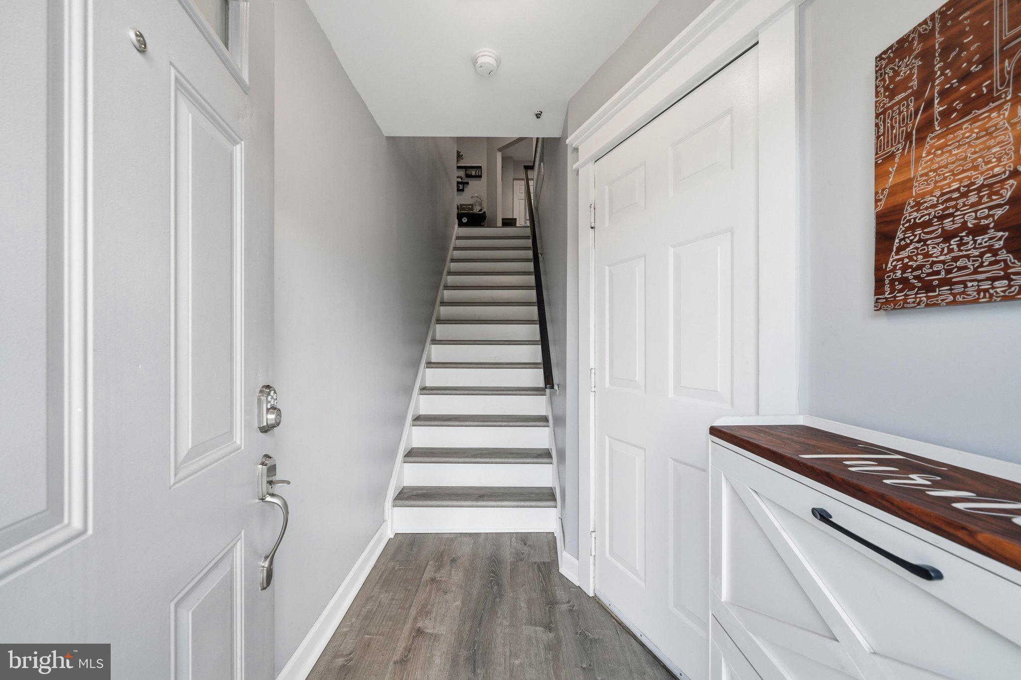 VILL AT MANCHESTER FARMS - Residential
