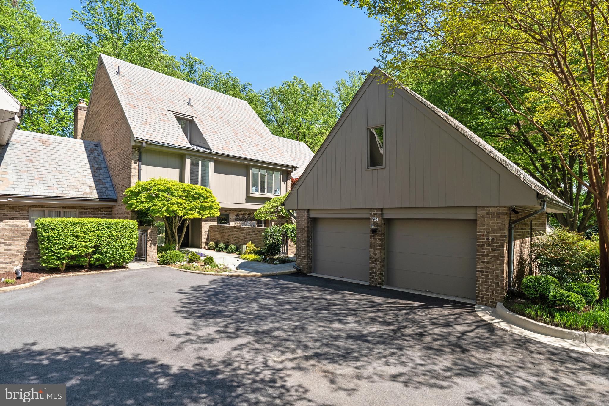 MERRYWOOD ON THE POTOMAC - Residential