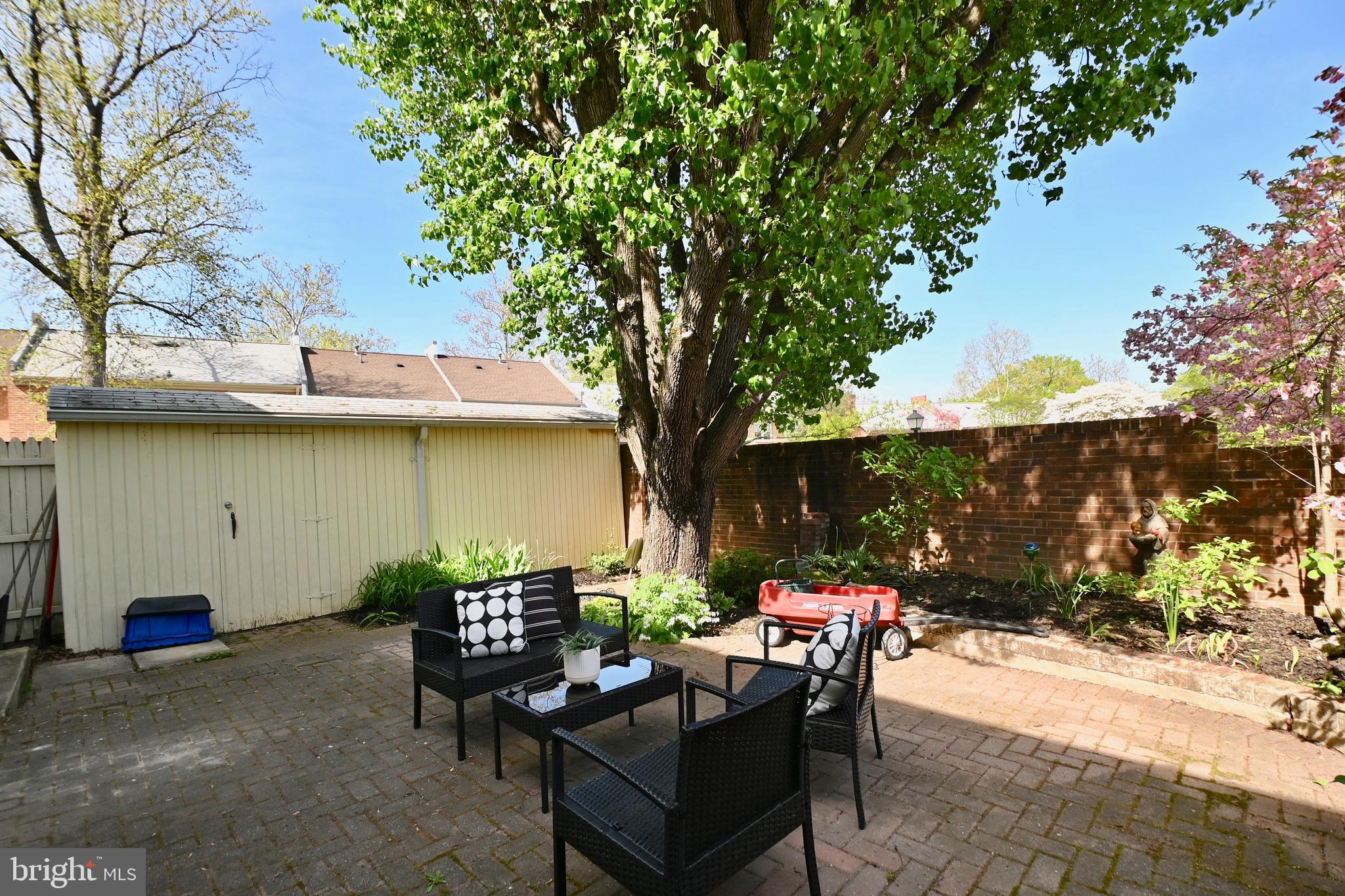 CHARLESTOWN - Residential