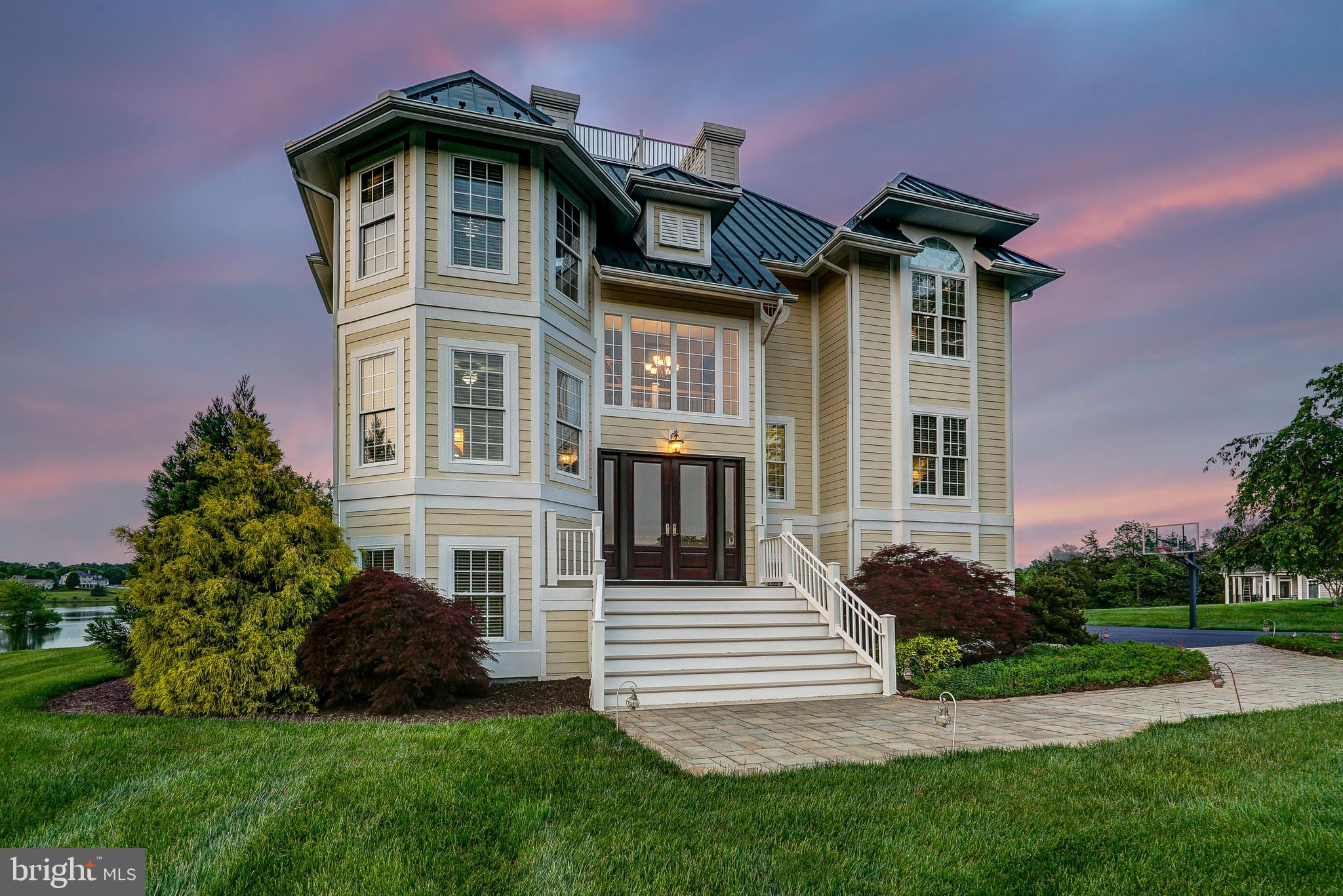 GEORGETOWN ESTATES - Residential