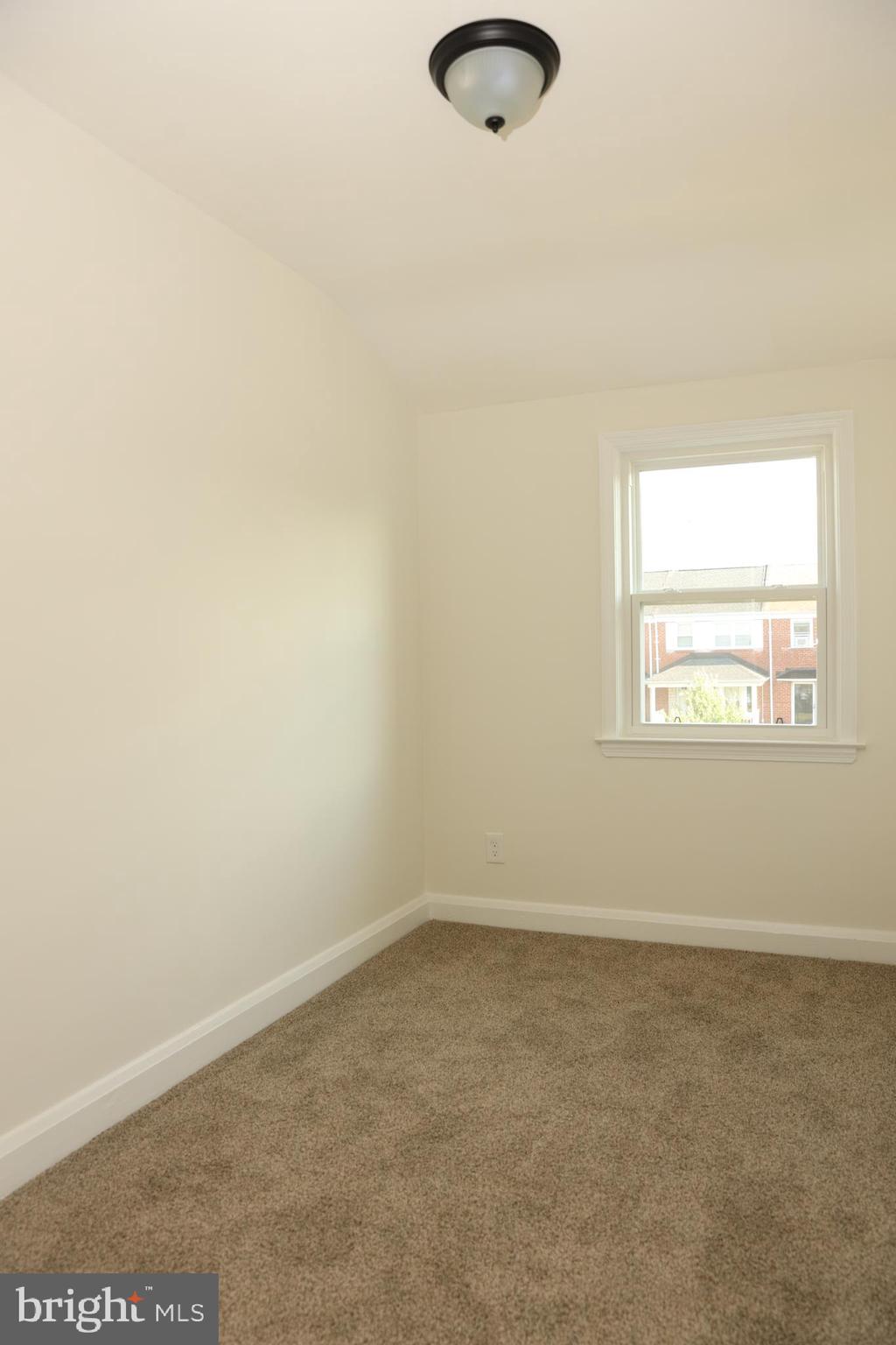 MIDDLESEX - Residential