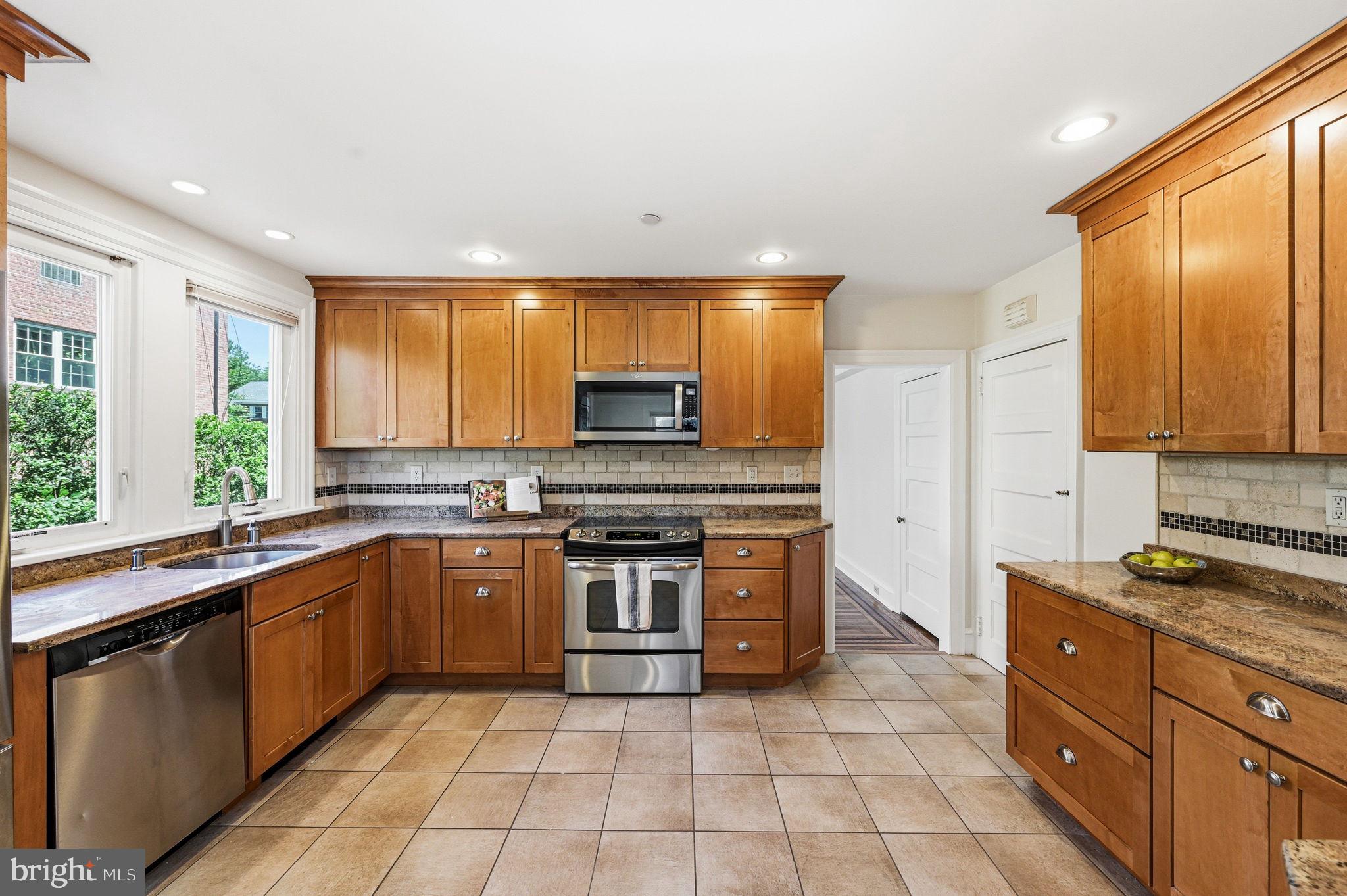 ARDMORE - Residential
