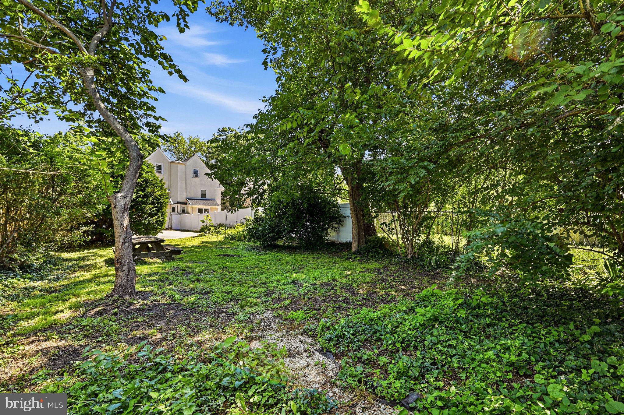 ARDMORE - Residential