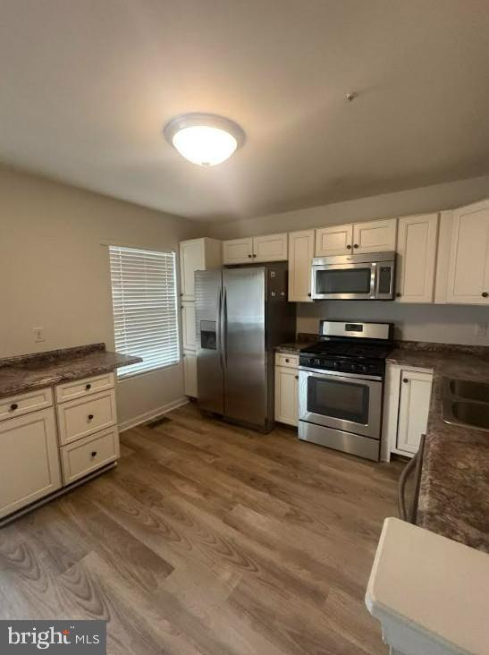 FOX CHASE - Residential Lease