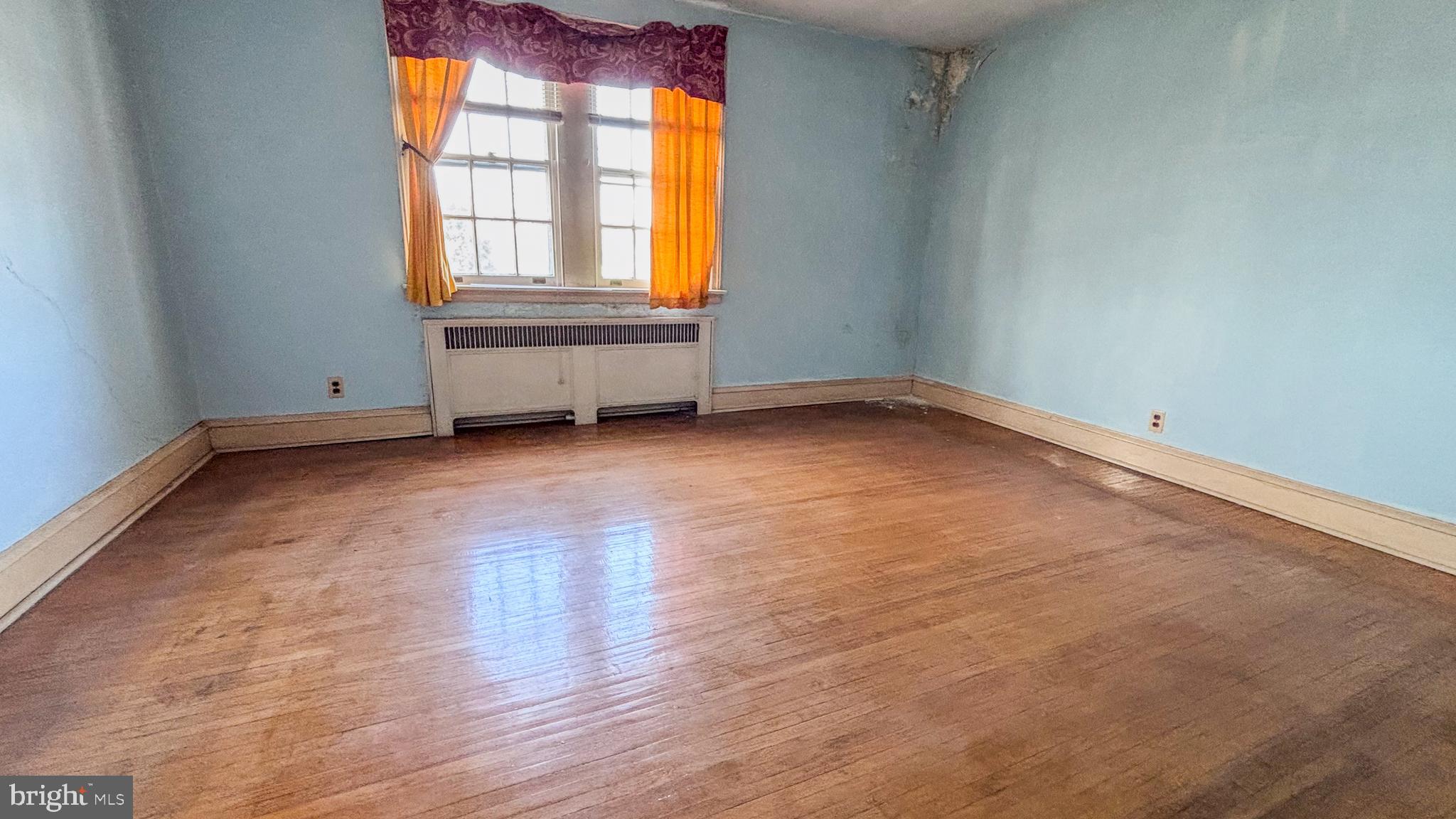 LOGAN - Residential
