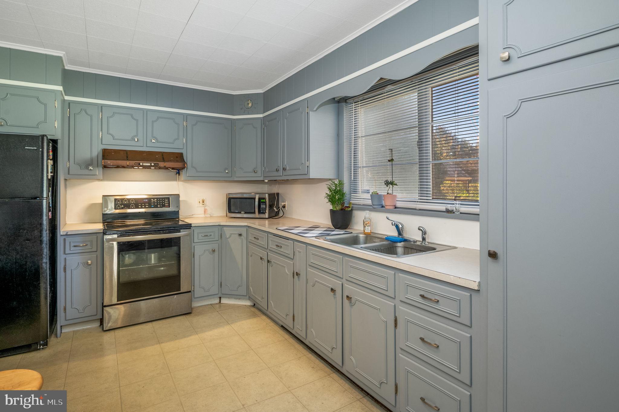 POTTSTOWN - Residential