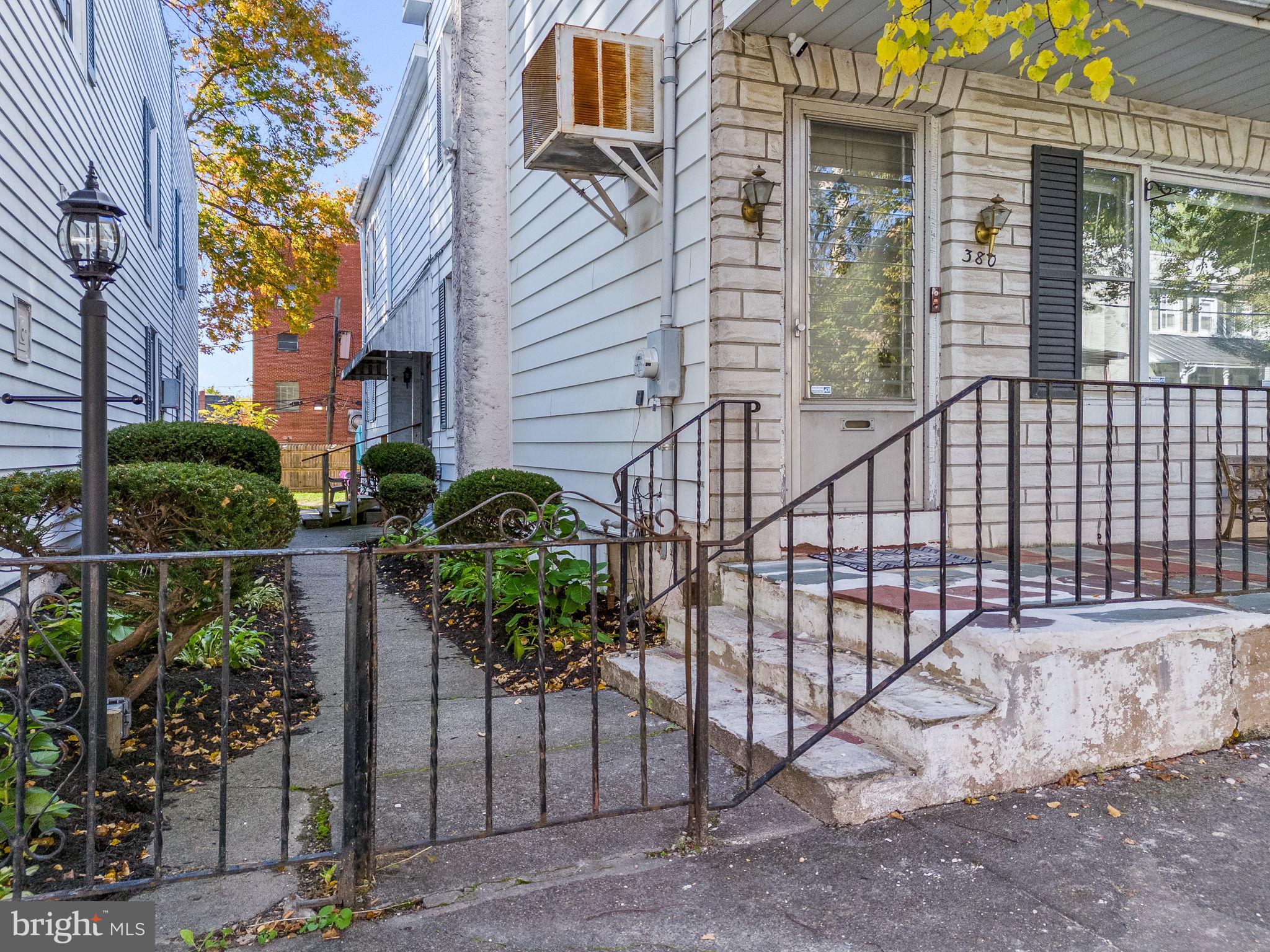 POTTSTOWN - Residential