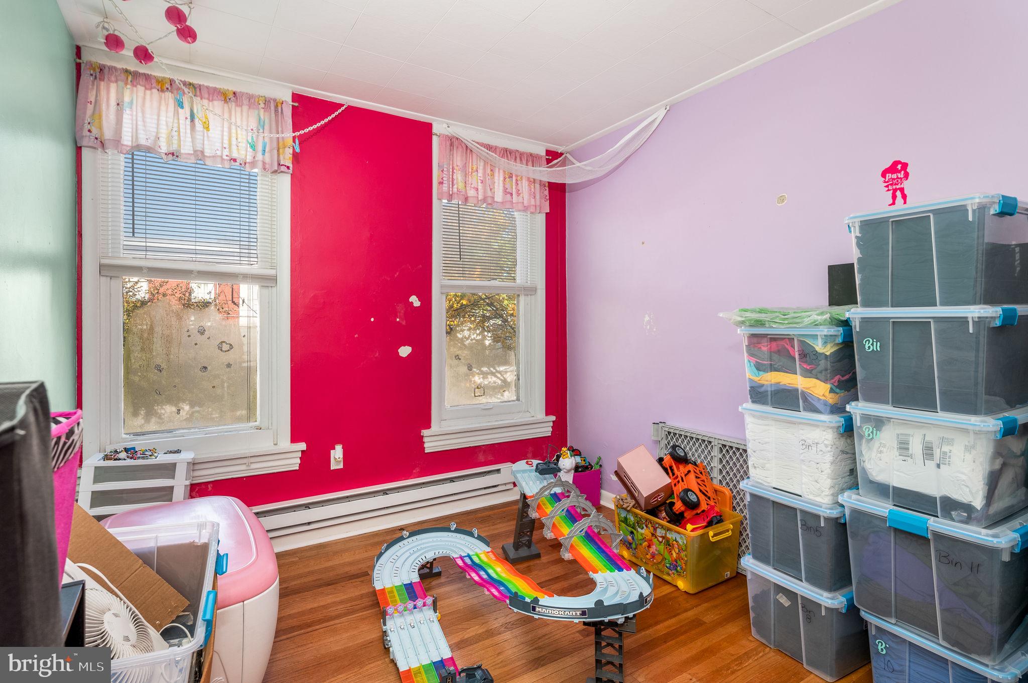 POTTSTOWN - Residential