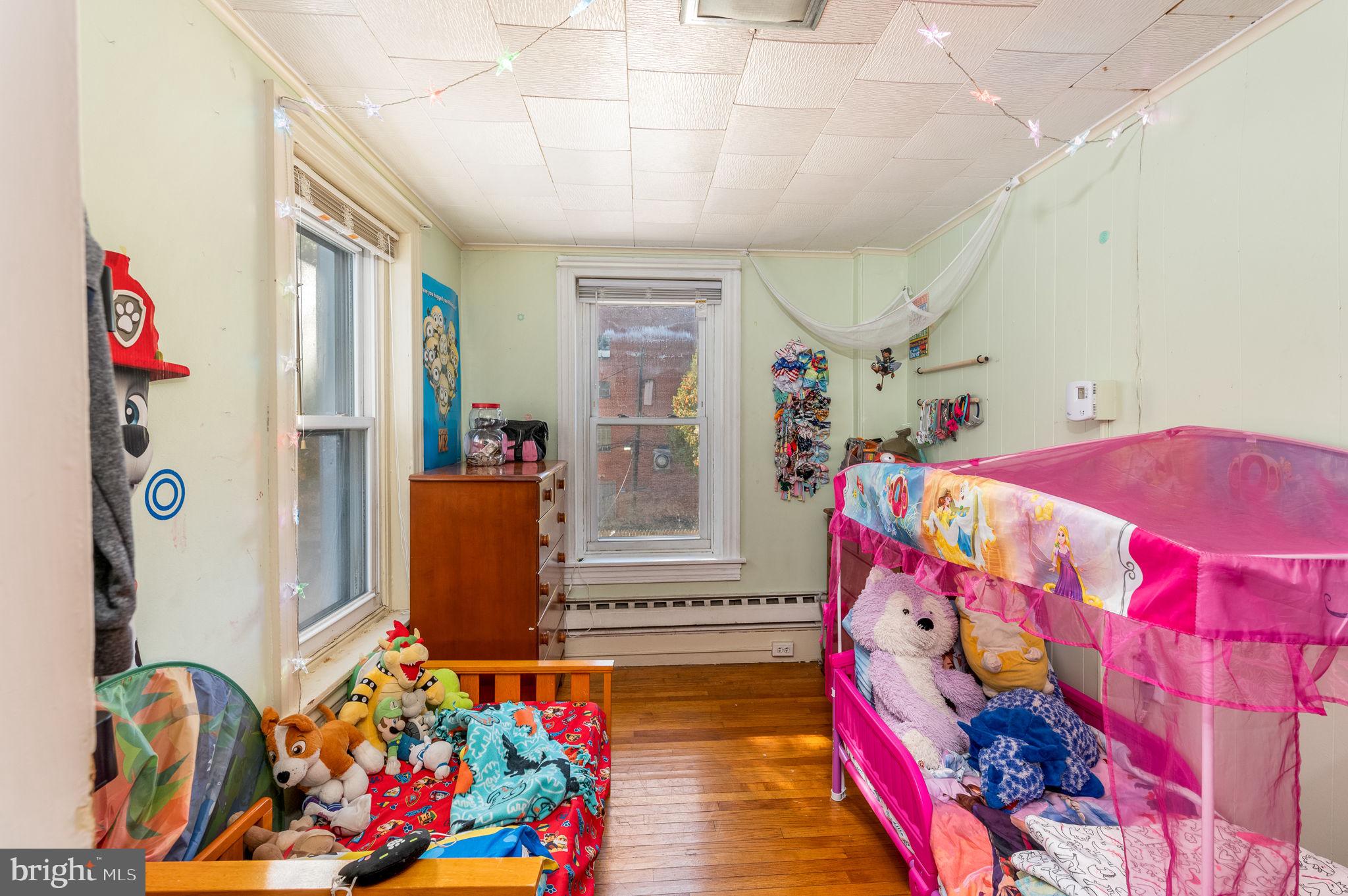 POTTSTOWN - Residential