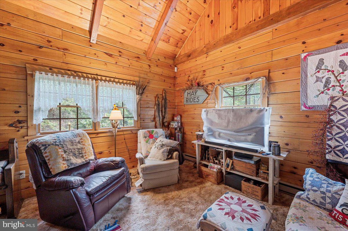 HICKORY RUN FOREST - Residential