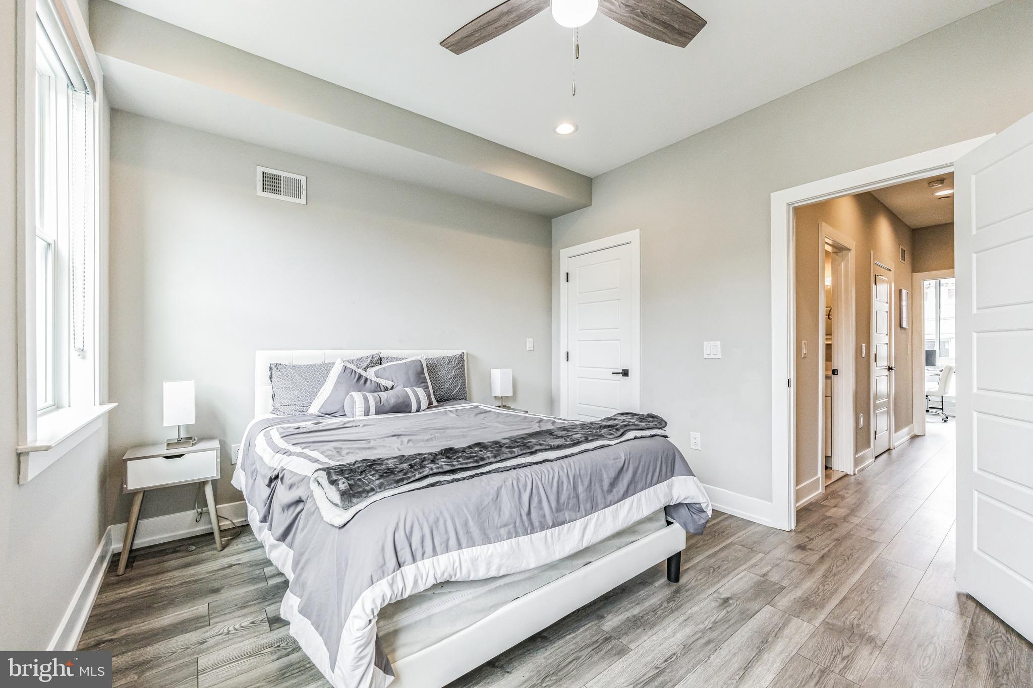 LOWER MOYAMENSING - Residential Lease