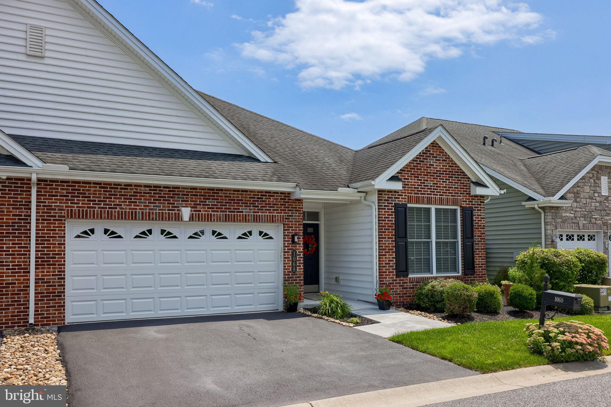 TRADITIONS OF AMERICA AT LITITZ - Residential