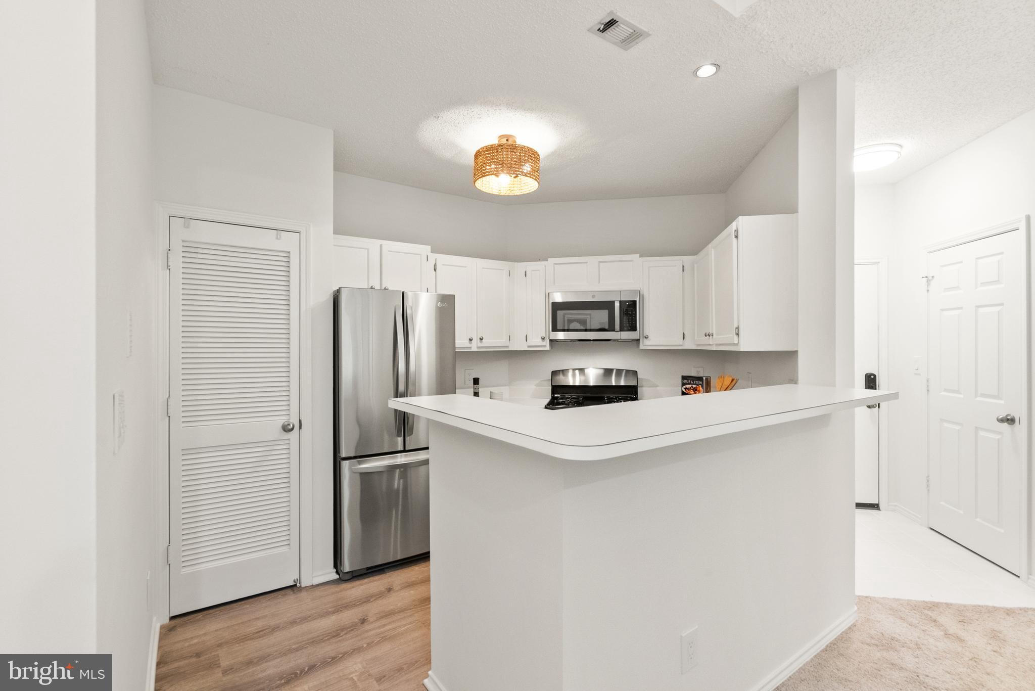 STONECROFT CONDO - Residential