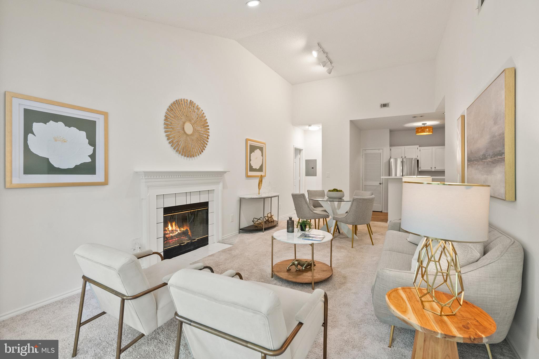 STONECROFT CONDO - Residential