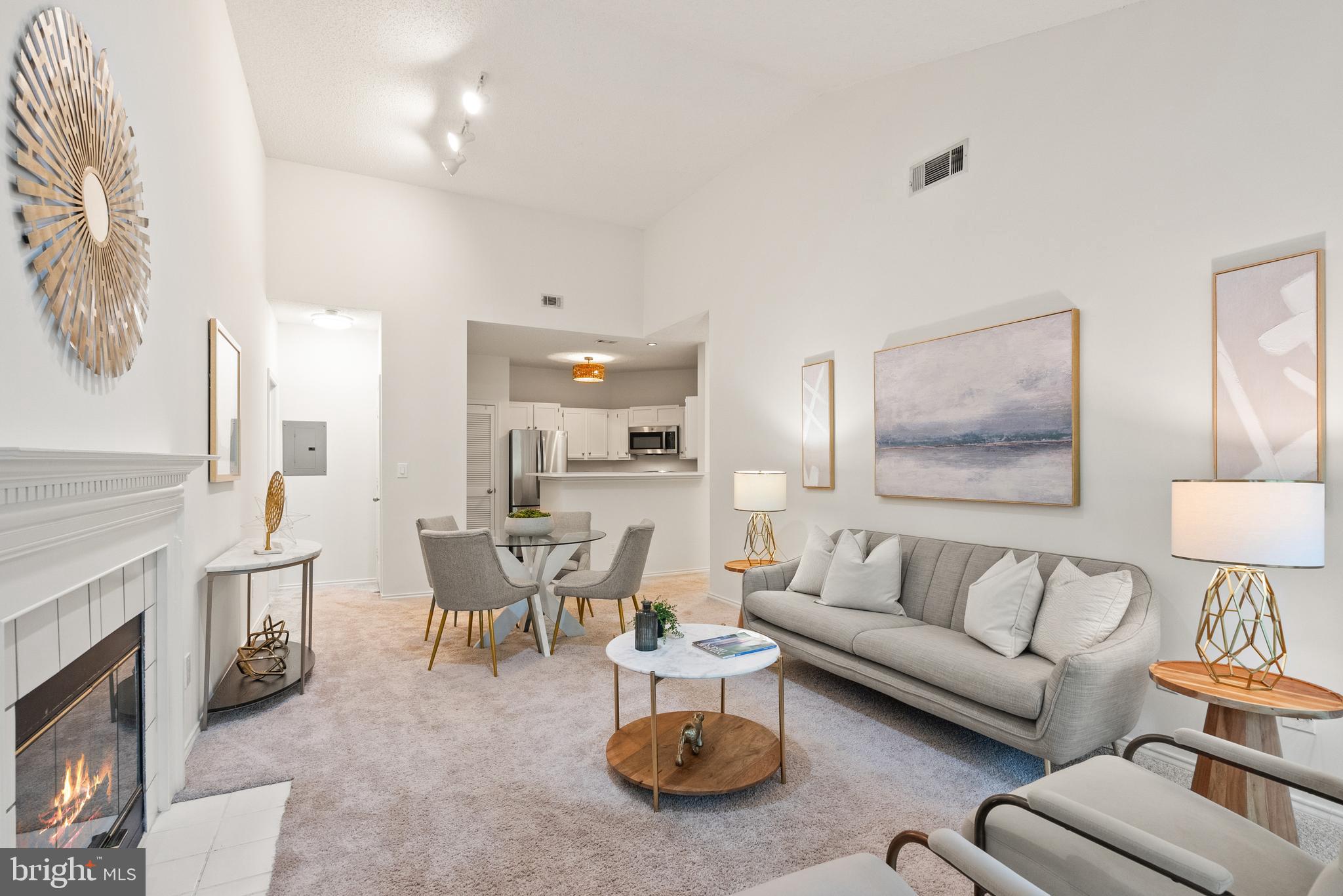 STONECROFT CONDO - Residential