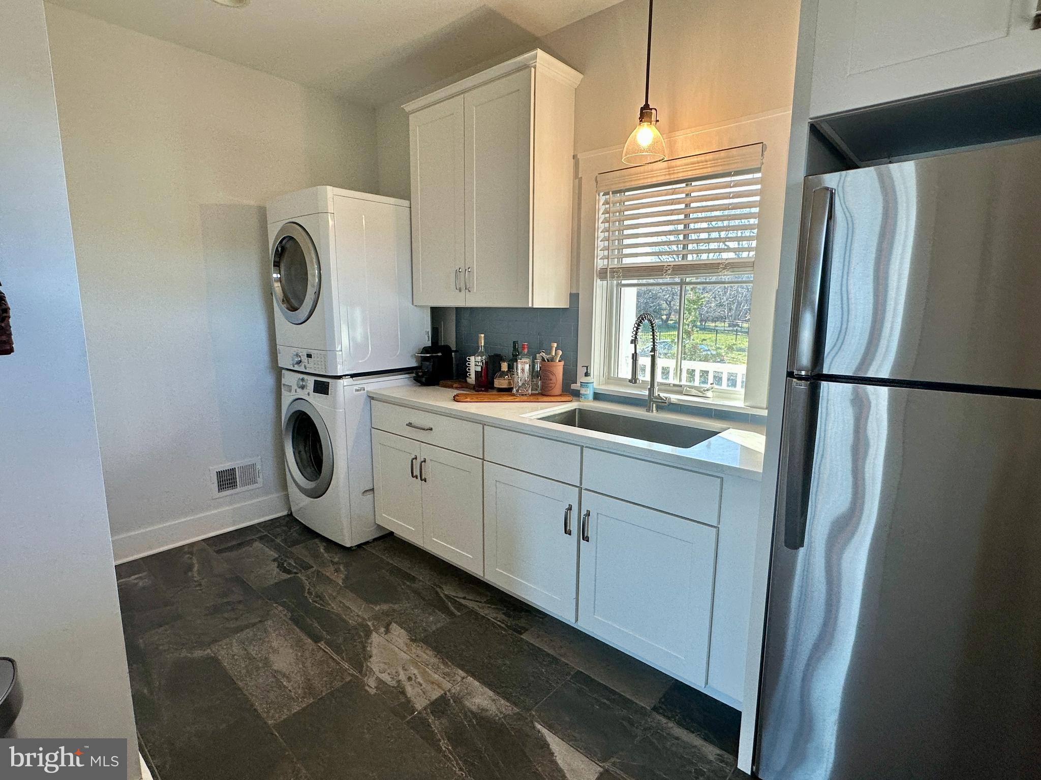BACHELORS POINT - Residential